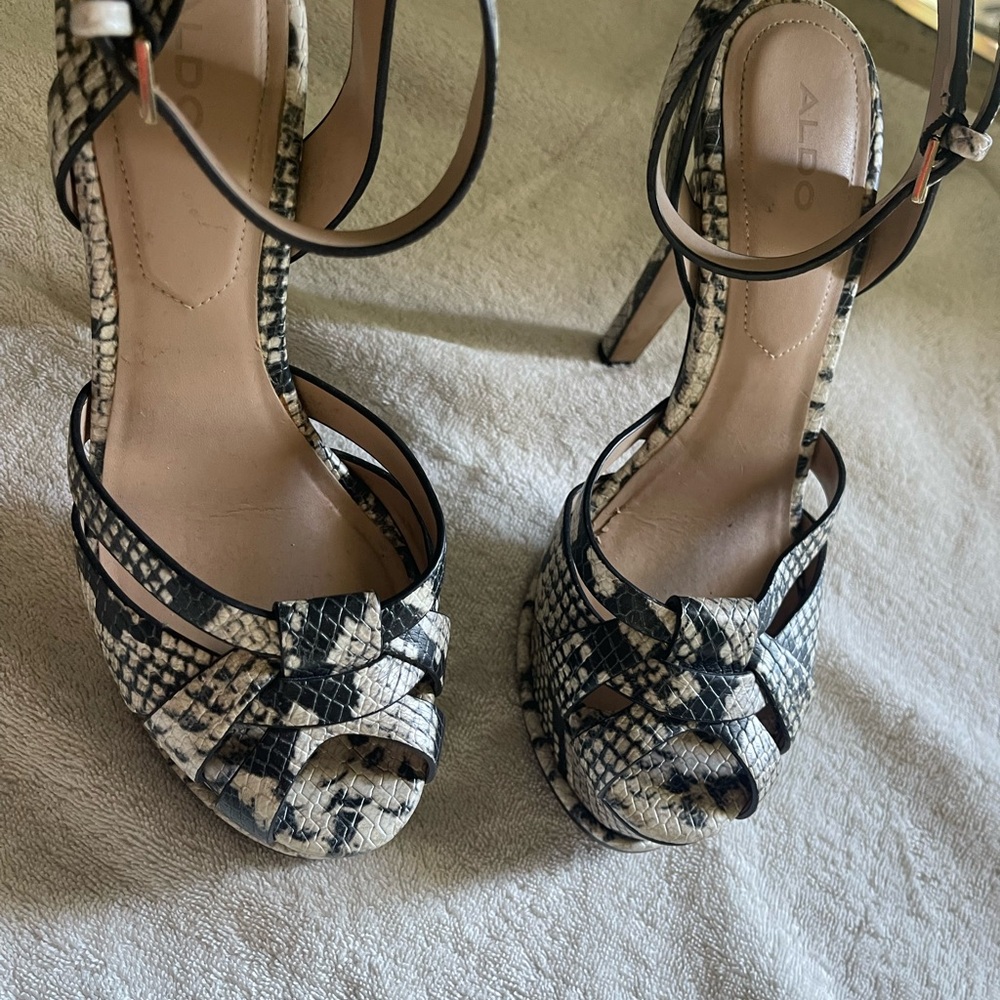 ALDO Snake-Print Strappy Platform Heels - Black & Cream